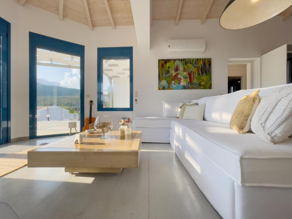 Zidanos Luxurious Sea Front Villa Marandokhórion Eksteriør billede